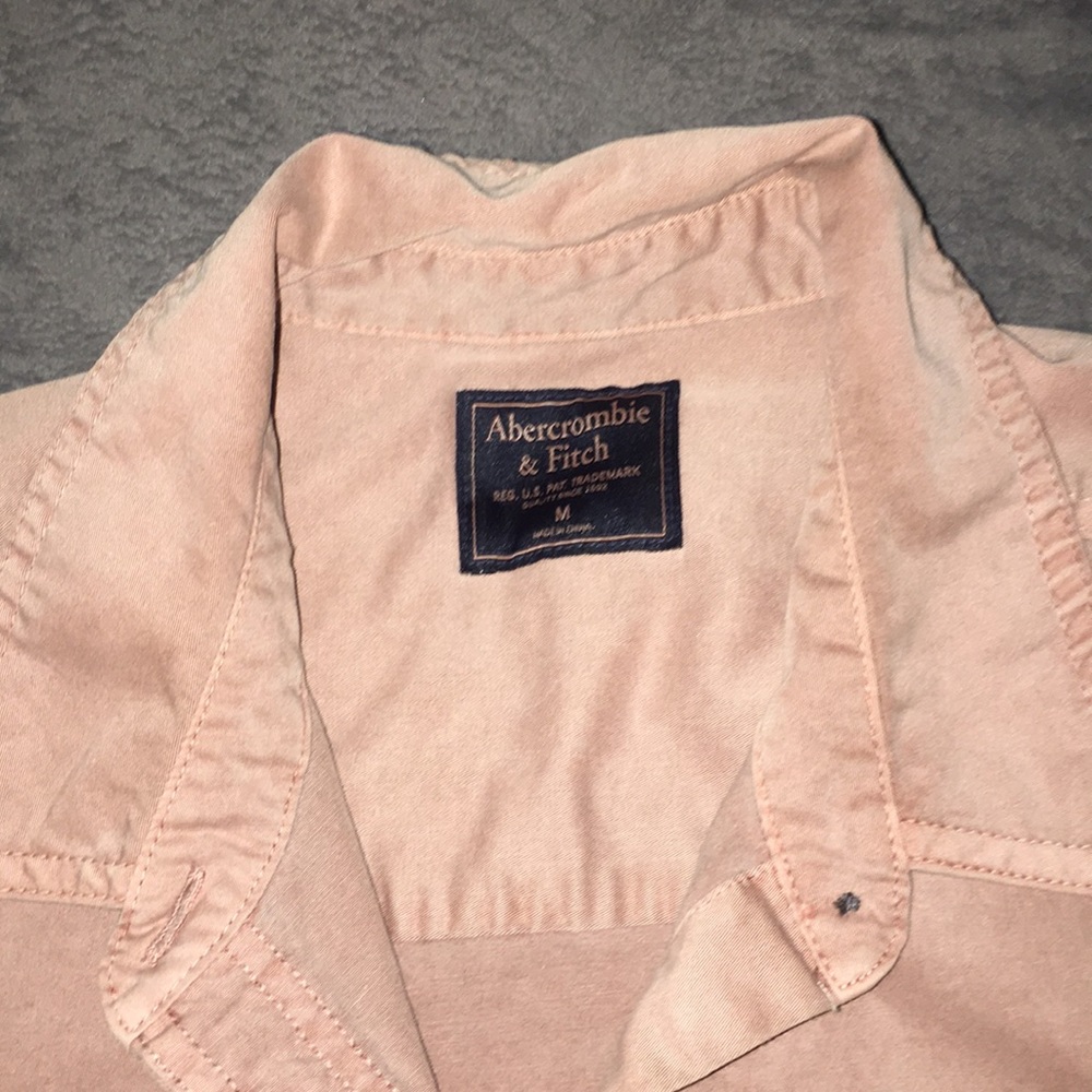 Rose button down top - Picture 3 of 3